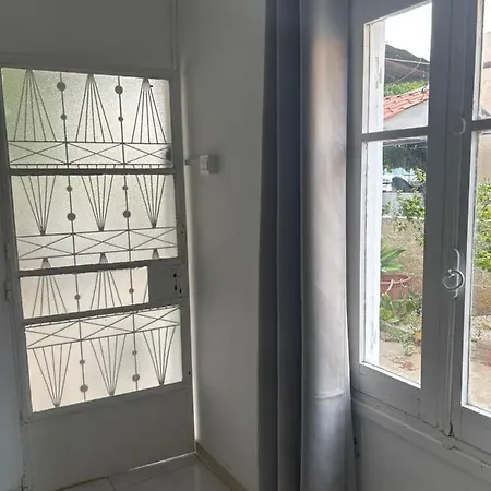 Avra House Hébergement de vacances *