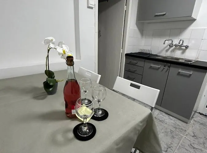 Avra House Feriehus *